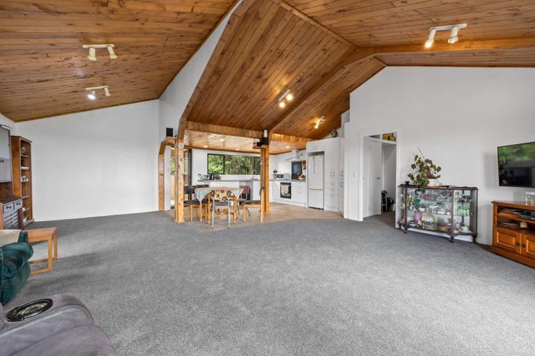 Photo of property in 2160 Awhitu Road, Pollok, Waiuku, 2684