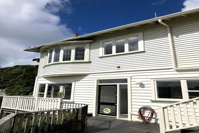 Photo of property in 19 Mallam Street, Karori, Wellington, 6012