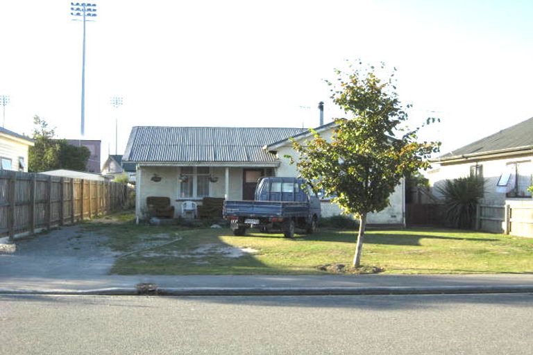 Photo of property in 35 Raymond Street, West End, Timaru, 7910