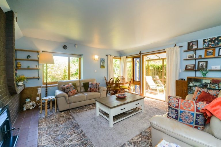 Photo of property in 6a Sharon Place, Awapuni, Palmerston North, 4412