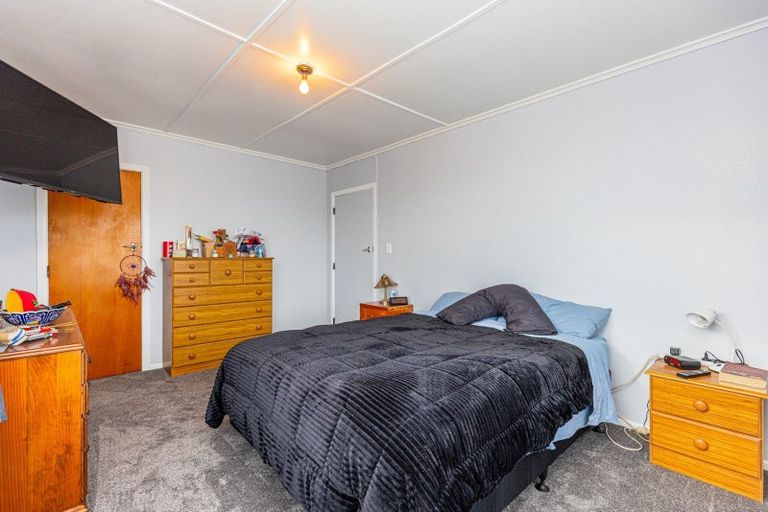 Photo of property in 74 Matai Street, Castlecliff, Whanganui, 4501