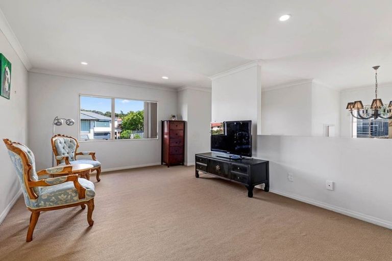 Photo of property in 11 Philadelphia Avenue, Albany Heights, Auckland, 0632