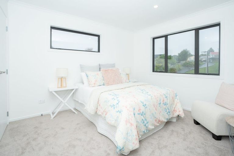 Photo of property in 1/4 Marama Street, Castor Bay, Auckland, 0620