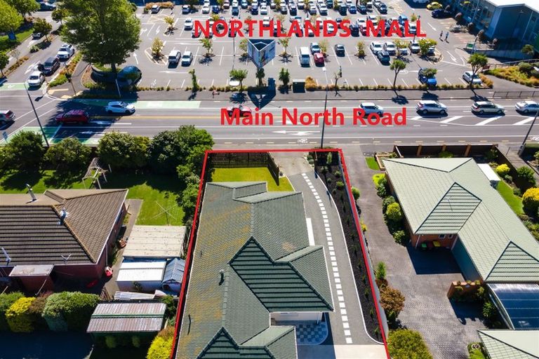 Photo of property in 82 Main North Road, Papanui, Christchurch, 8052
