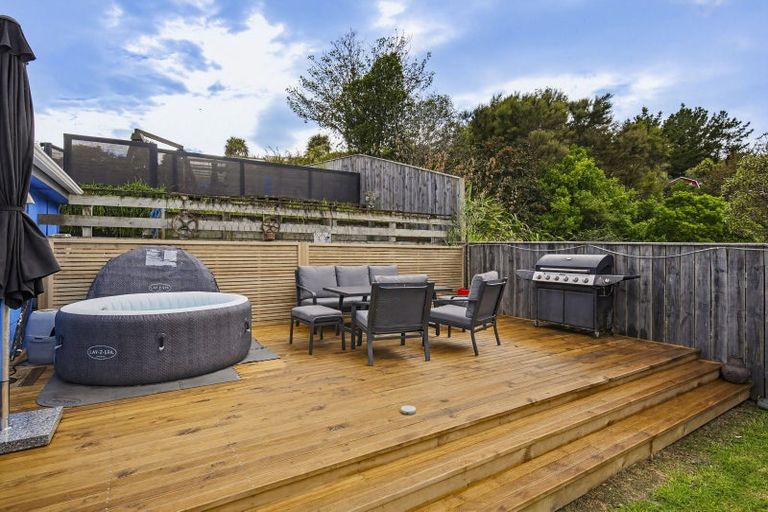 Photo of property in 840 Hokio Beach Road, Hokio Beach, Levin, 5571