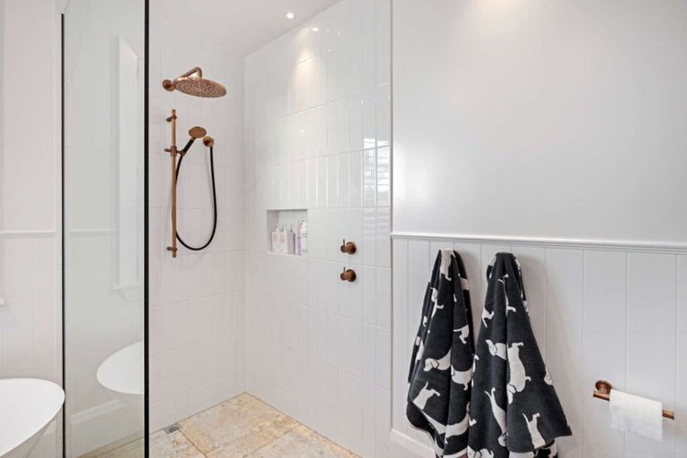 Photo of property in 109 Neville Street, Spreydon, Christchurch, 8024