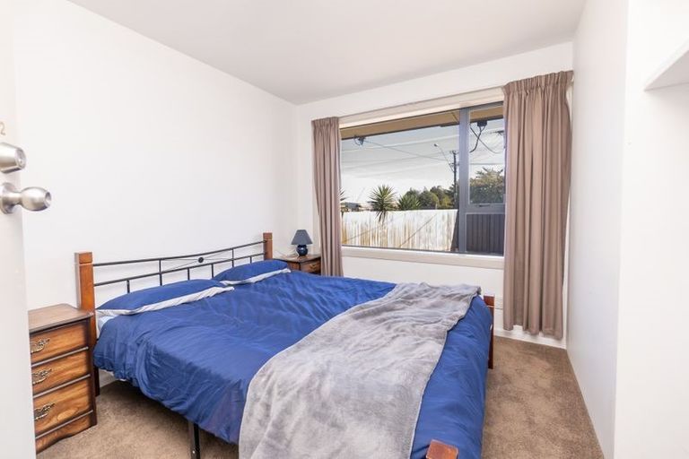 Photo of property in 195 Springs Road, Hornby, Christchurch, 8042