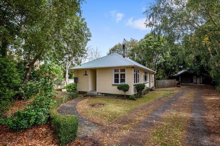 Photo of property in 8 Saint John Street, Southbridge, 7602