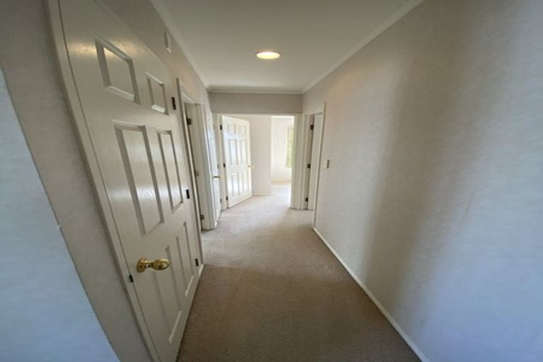 Photo of property in 24a Martin Jugum Lane, Ranui, Auckland, 0612