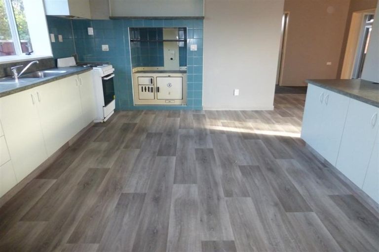 Photo of property in 25 Garvins Road, Hornby, Christchurch, 8042