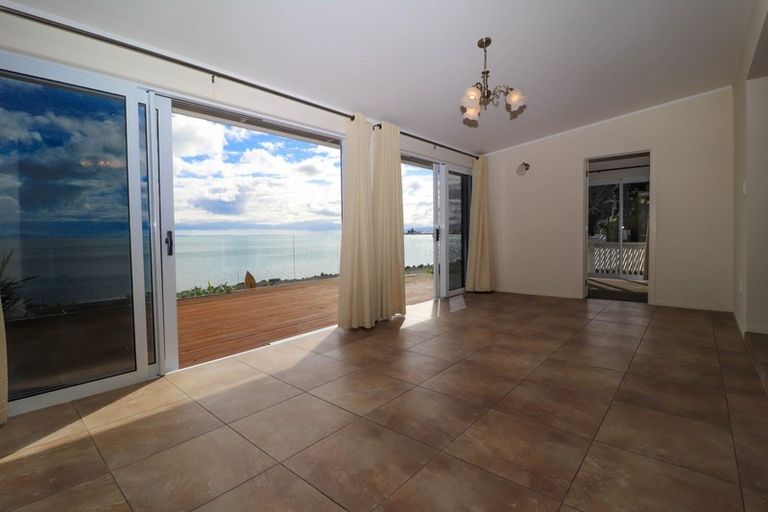 Photo of property in 372 Thames Coast Sh25 Road, Thornton Bay, Thames, 3575