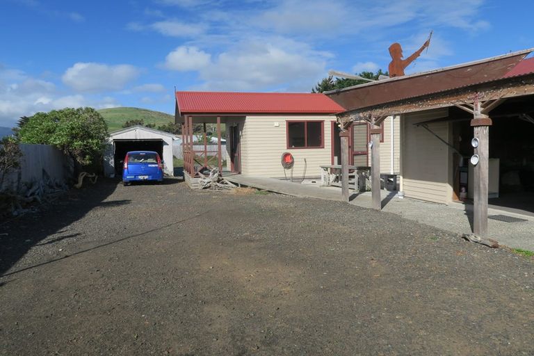 Photo of property in 151 Poranui Beach Road, Little River, 7591