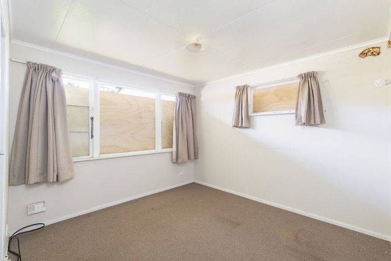 Photo of property in 40 Hyde Street, Wainuiomata, Lower Hutt, 5014
