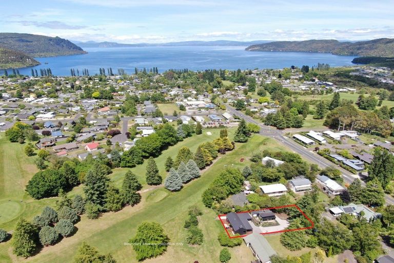 Photo of property in 6 Tohe Cul, Kinloch, Taupo, 3377