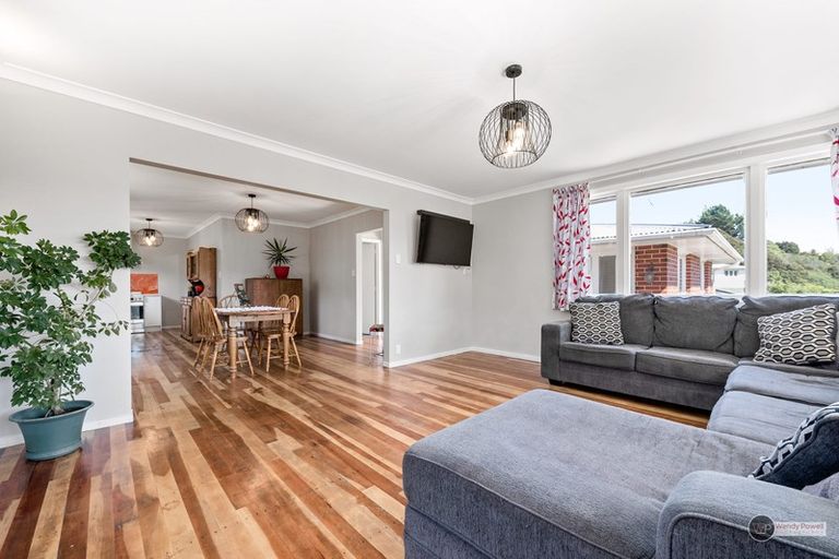 Photo of property in 85 Holborn Drive, Stokes Valley, Lower Hutt, 5019