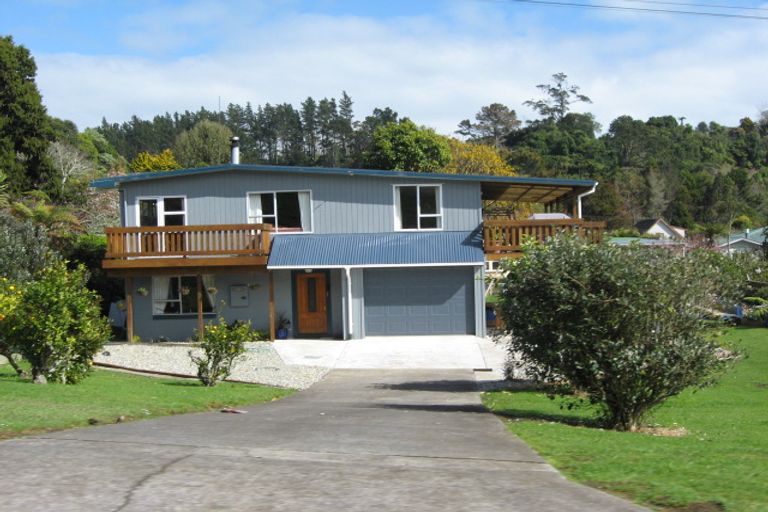 Photo of property in 49 Ngakoti Street, Urenui, 4375
