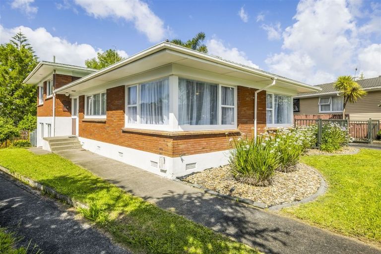 Photo of property in 90 Woolfield Road, Papatoetoe, Auckland, 2025