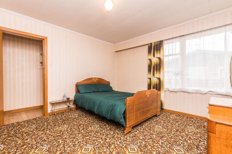 Photo of property in 326 Great North Road, Winton, 9720