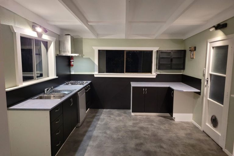 Photo of property in 39 Whakarite Road, Ostend, Waiheke Island, 1081