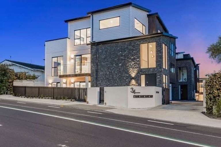Photo of property in 34c Esmonde Road, Takapuna, Auckland, 0622