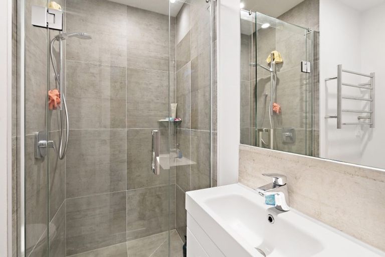 Photo of property in 14 Pottery Crescent, Hobsonville, Auckland, 0618