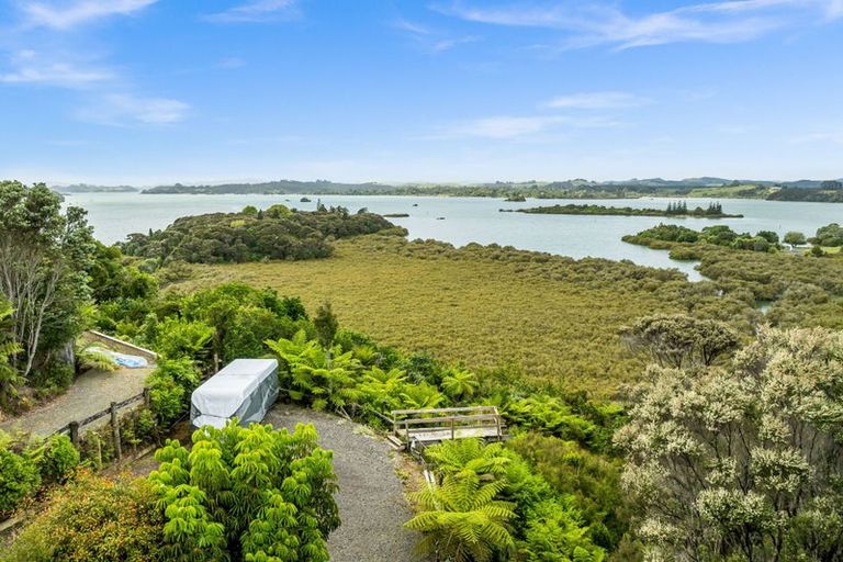 Photo of property in 183 Rangitane Road, Kerikeri, 0294