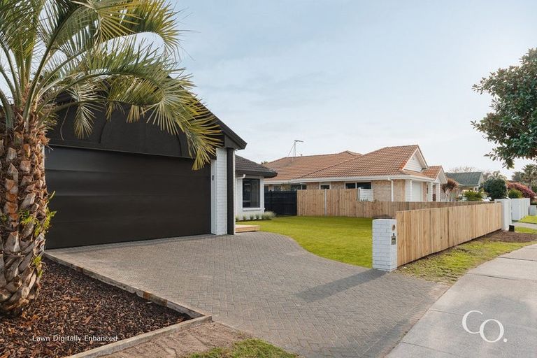Photo of property in 88 Gravatt Road, Papamoa Beach, Papamoa, 3118