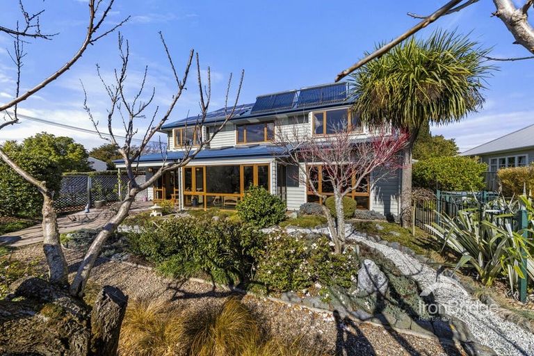 Photo of property in 5 Evatt Street, Bryndwr, Christchurch, 8053