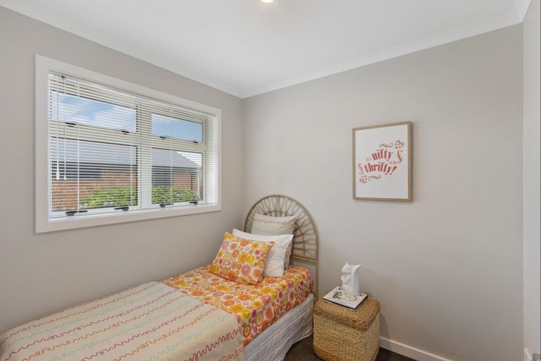 Photo of property in 4d Read Crescent, Clive, 4102