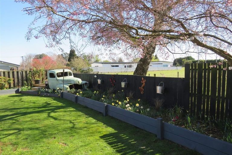 Photo of property in 3 Cherry Lane, Milton, 9220