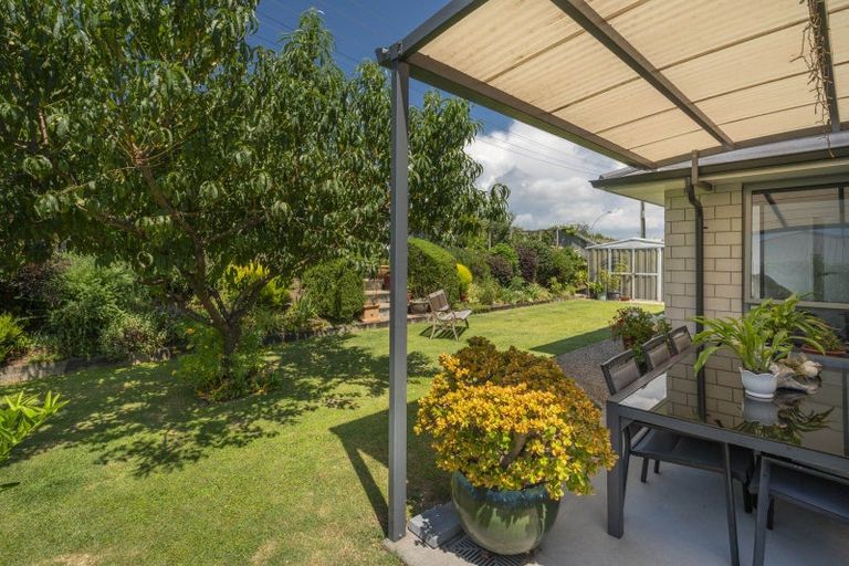 Photo of property in 40 Charlotte Drive, Omokoroa, 3114