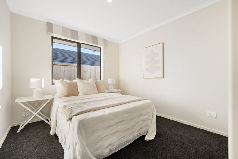 Photo of property in 30 Komata Crescent, Papamoa Beach, Papamoa, 3118