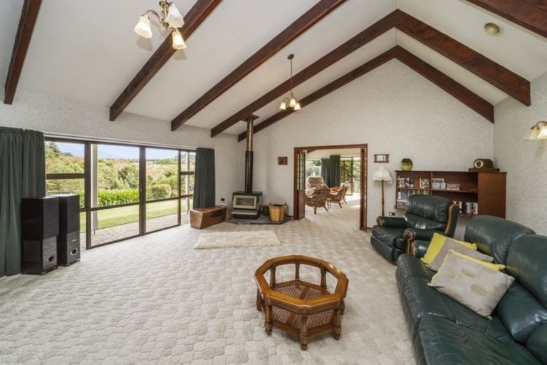 Photo of property in 73 Cressida Avenue, Stratford, 4332