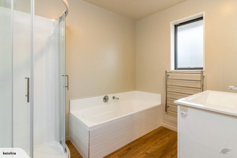 Photo of property in 9 Vittoria Lane, Pegasus, 7612