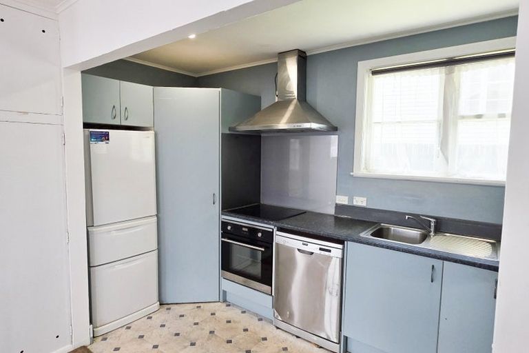 Photo of property in 19 Gear Terrace, Ranui, Porirua, 5024