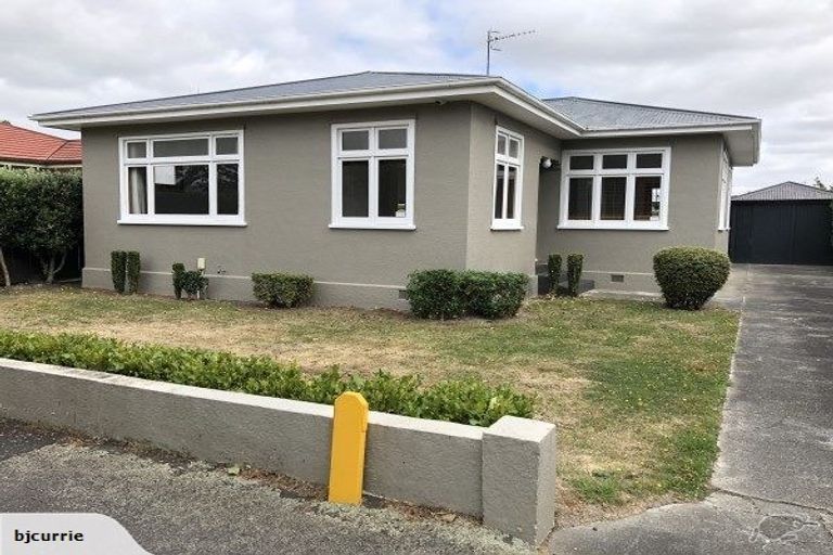 Photo of property in 30 Havill Street, Takaro, Palmerston North, 4410