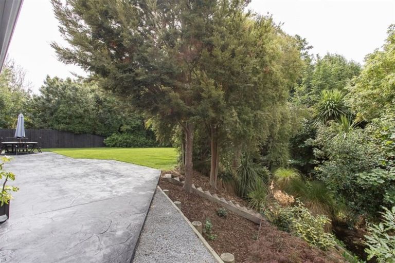 Photo of property in 19 Janal Place, Northwood, Christchurch, 8051