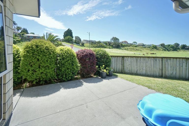 Photo of property in 8a Cannell Farm Drive, Te Puke, 3119