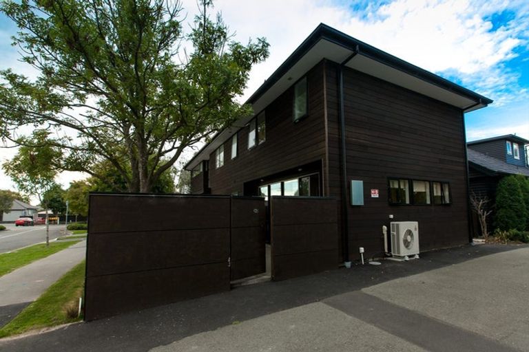Photo of property in 42 Newnham Terrace, Upper Riccarton, Christchurch, 8041