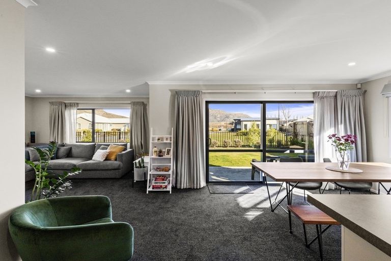 Photo of property in 27 Peterley Road, Lower Shotover, Queenstown, 9304