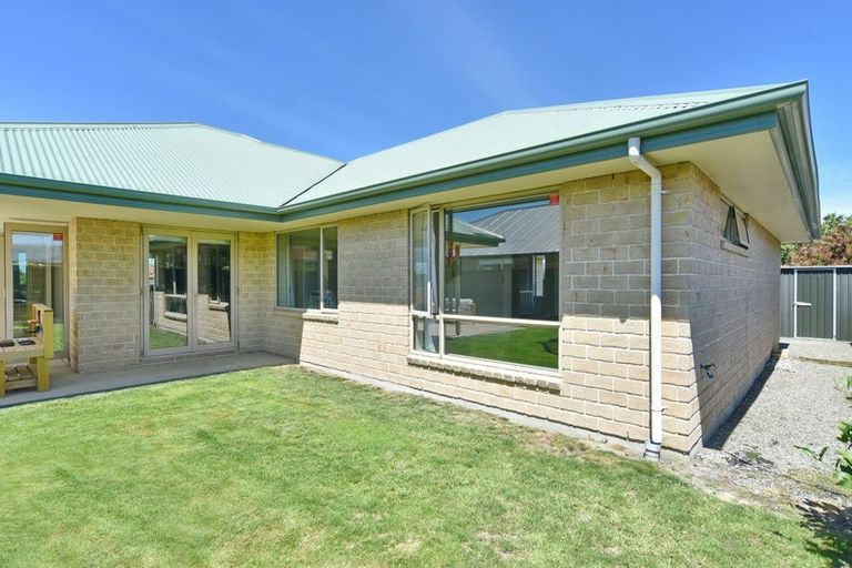 Photo of property in 102 Charles Street, Rangiora, 7400