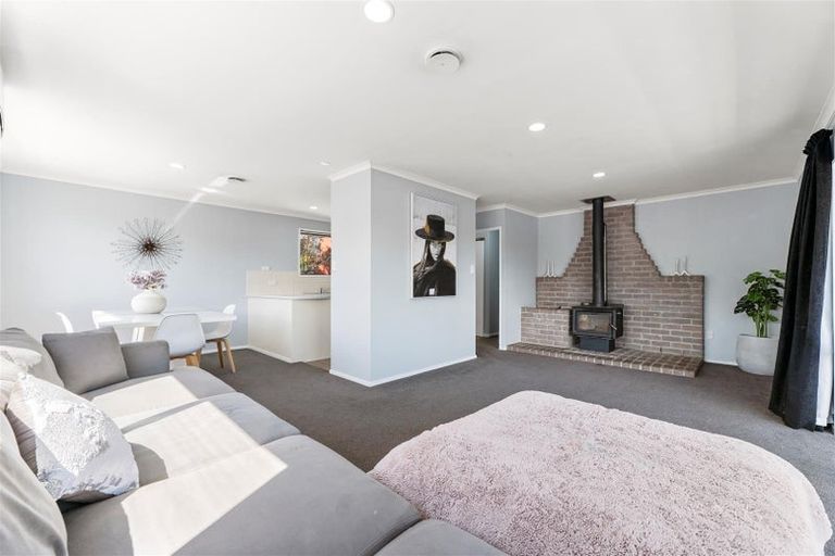 Photo of property in 13a Bishoprick Crescent, Te Puke, 3119