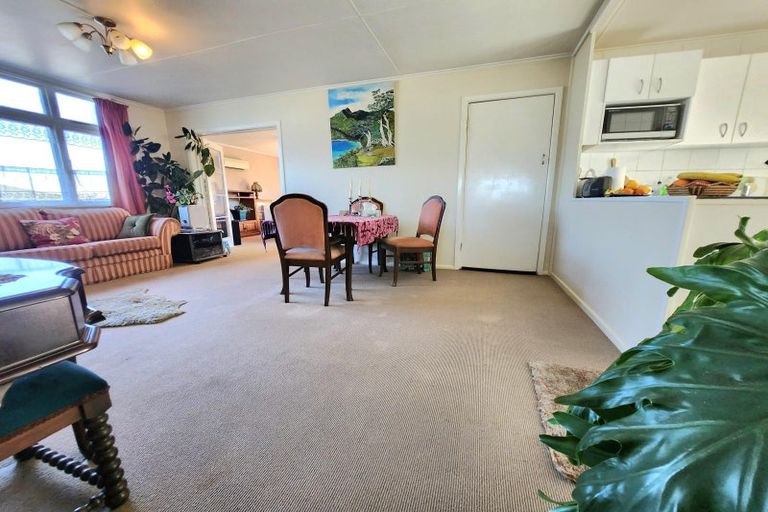 Photo of property in 72 Perth Street, South Hill, Oamaru, 9400