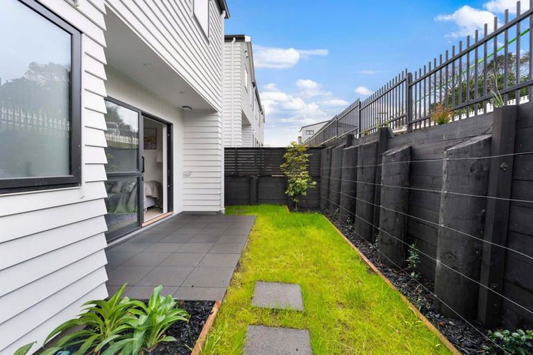 Photo of property in 27 Red Hill Road, Red Hill, Papakura, 2110