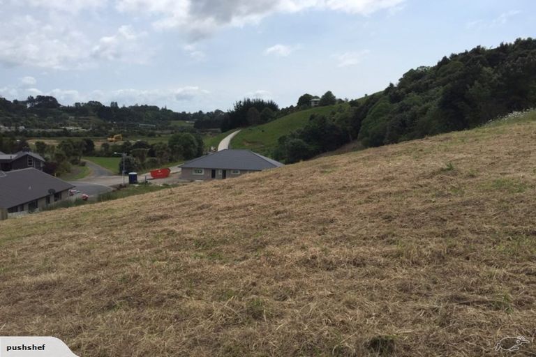 Photo of property in 19 Caldera Crescent, Pyes Pa, Tauranga, 3112