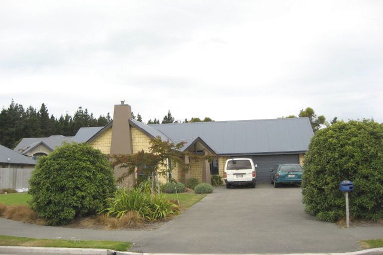 Photo of property in 560 Bower Avenue, Parklands, Christchurch, 8083
