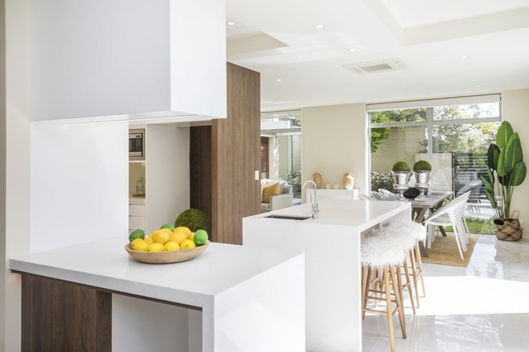 Photo of property in 32b Glandovey Road, Fendalton, Christchurch, 8052