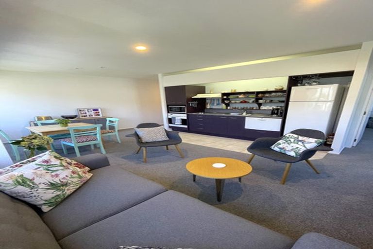 Photo of property in St Peters Apartments, 7d/192 Willis Street, Te Aro, Wellington, 6011