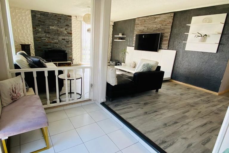 Photo of property in 17 Taurus Crescent, Beach Haven, Auckland, 0626