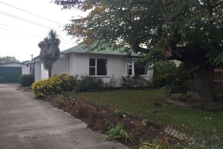 Photo of property in 66 Epsom Road, Sockburn, Christchurch, 8042